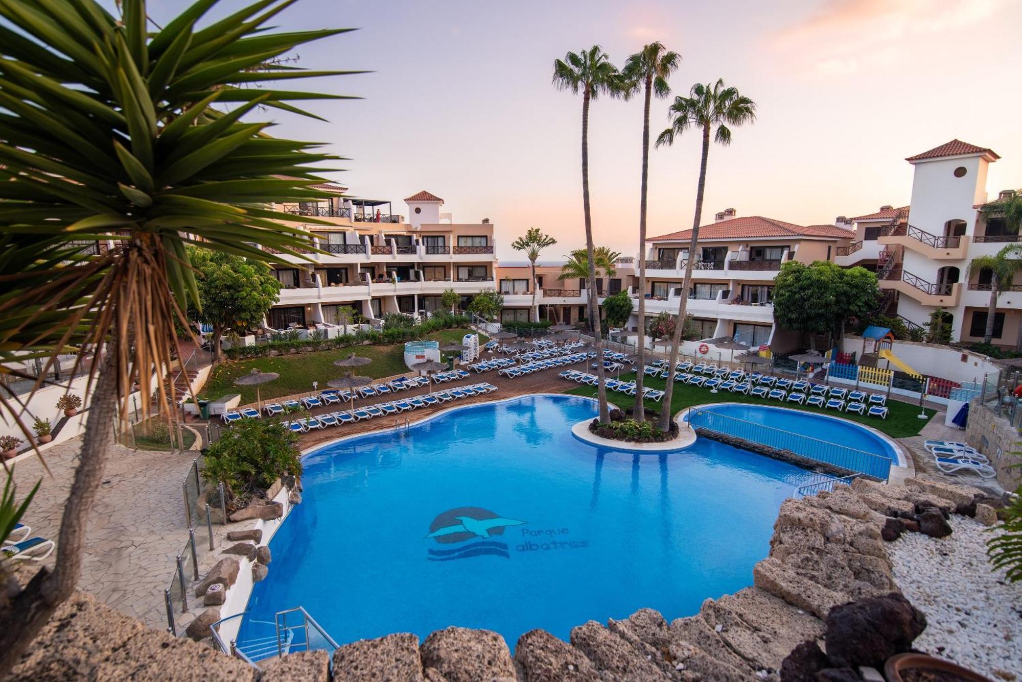 サンミゲル・デ・アボナCasa Soleil Golf Del Surアパートメント エクステリア 写真